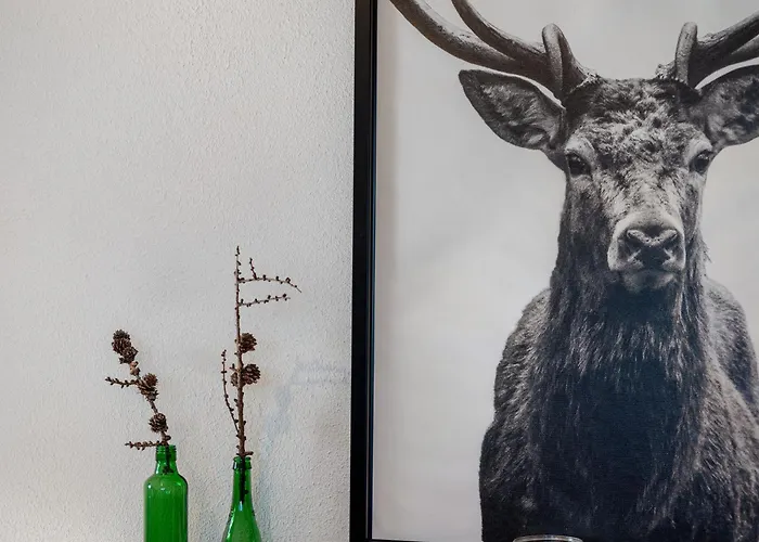 Harzwichtel Am Waldesrand